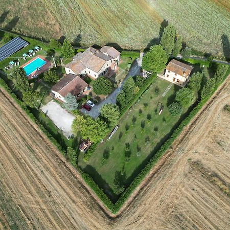 Casa Vacanze Vecchio Granaio Magione Exteriör bild